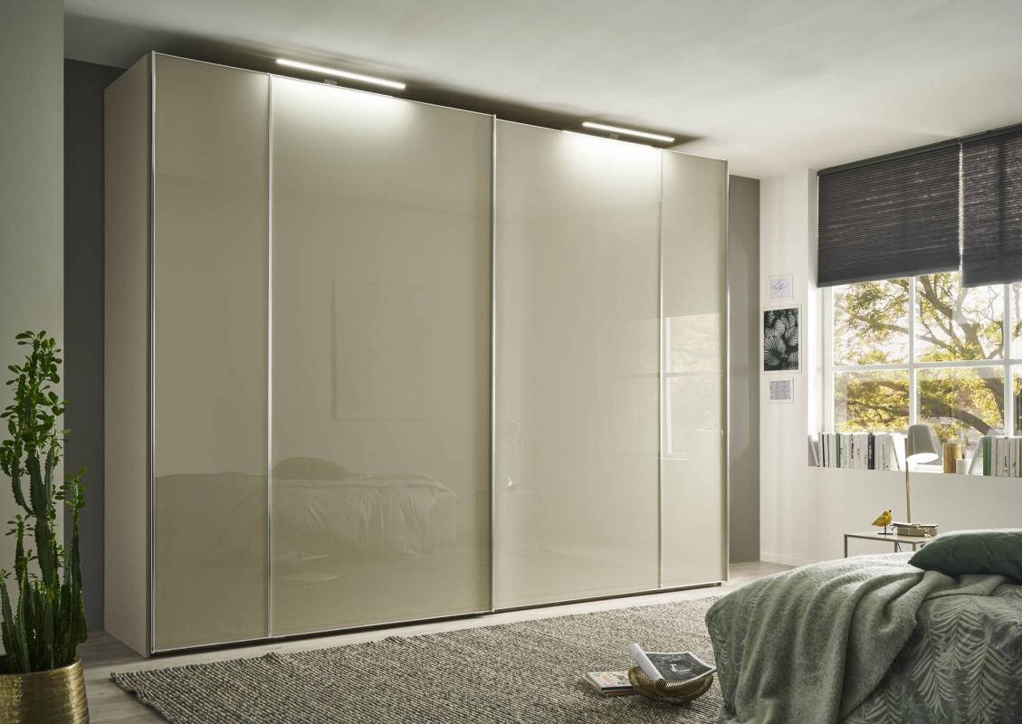 Schwebetürenschrank